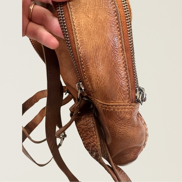 Vilenca Leather Backpack - Picture 3 of 4